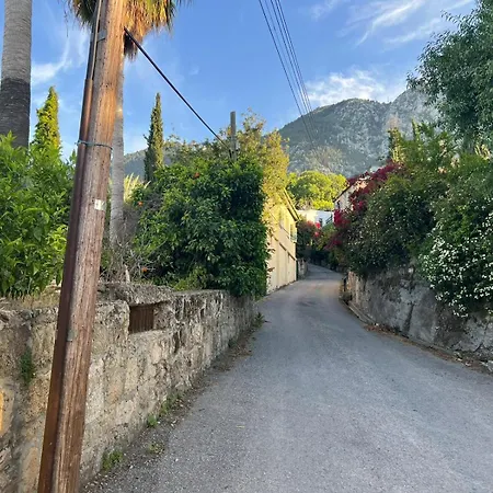 A Historic Stone With Private Garden, Terrace And Private Pool Just For Villa