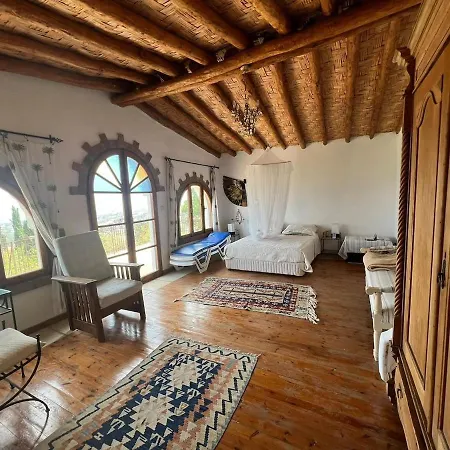 Villa A Historic Stone With Private Garden, Terrace And Private Pool Just For