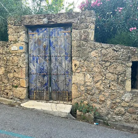 Villa A Historic Stone With Private Garden, Terrace And Private Pool Just For