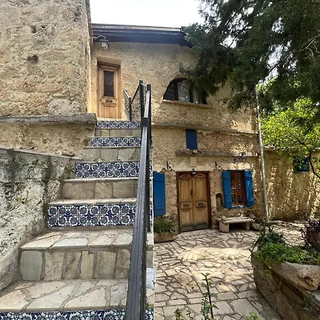 A Historic Stone With Private Garden, Terrace And Private Pool Just For 别墅 Klirou