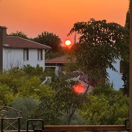A Historic Stone With Private Garden, Terrace And Private Pool Just For 别墅 Klirou