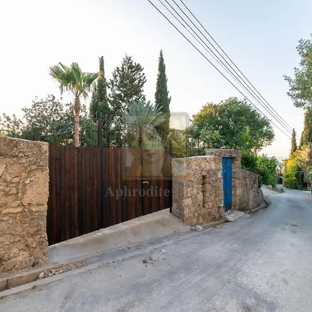 别墅 A Historic Stone With Private Garden, Terrace And Private Pool Just For *