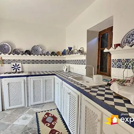 A Historic Stone With Private Garden, Terrace And Private Pool Just For Βίλα *