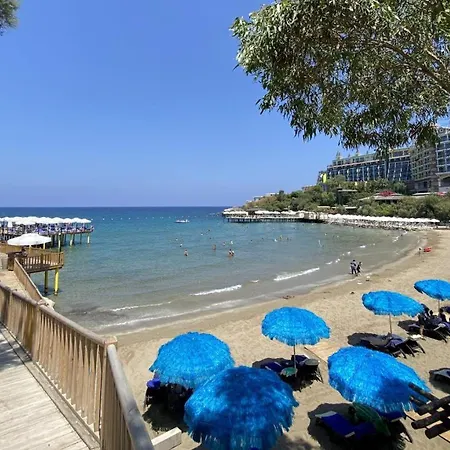 Villa A Historic Stone With Private Garden, Terrace And Private Pool Just For Girne