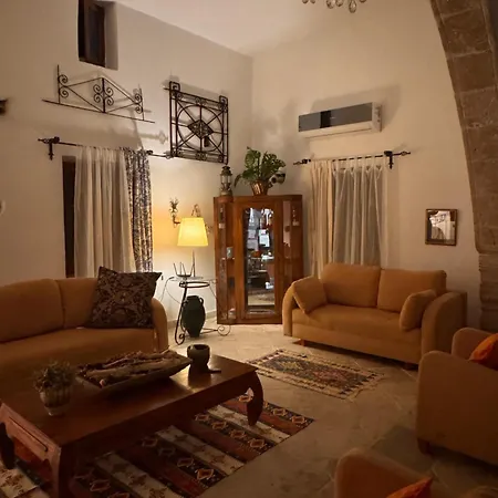 Historic Stone Villa With Private Pool, Garden & Full Sea View *