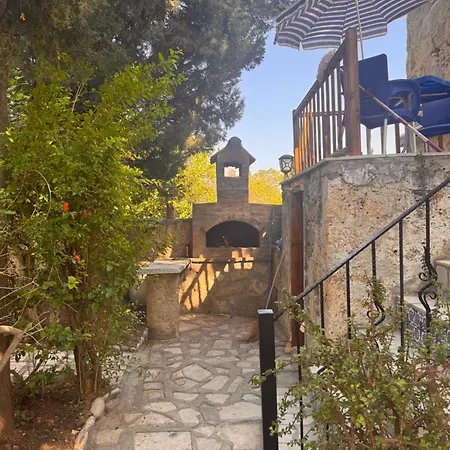 Βίλα A Historic Stone With Private Garden, Terrace And Private Pool Just For Κλήρου