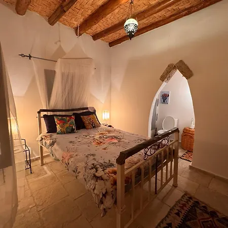 빌라 A Historic Stone With Private Garden, Terrace And Private Pool Just For *