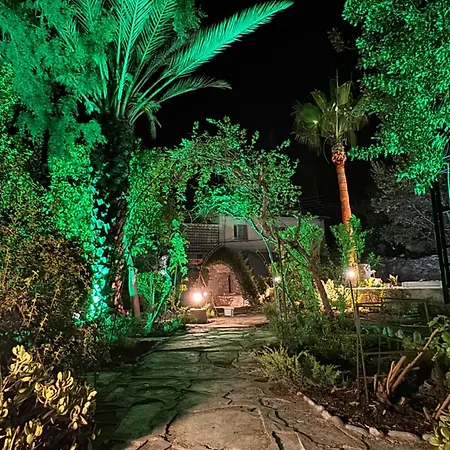 A Historic Stone With Private Garden, Terrace And Private Pool Just For Willa