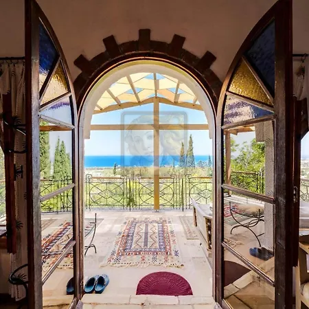 Willa A Historic Stone With Private Garden, Terrace And Private Pool Just For