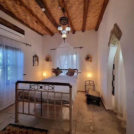 A Historic Stone With Private Garden, Terrace And Private Pool Just For *