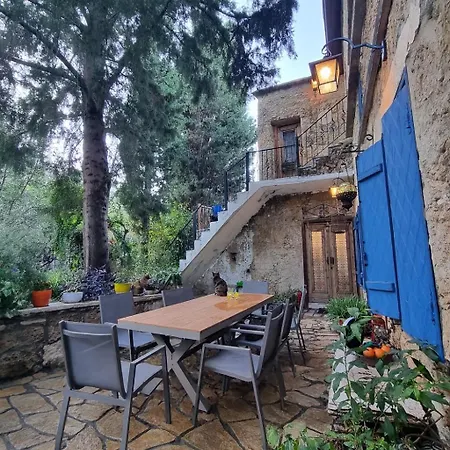 A Historic Stone With Private Garden, Terrace And Private Pool Just For * Κλήρου