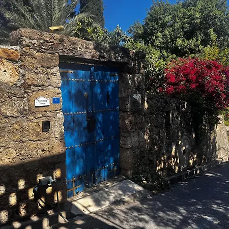 Historic Stone Villa With Private Pool, Garden & Full Sea View 别墅