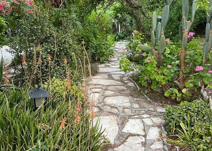 A Historic Stone With Private Garden, Terrace And Private Pool Just For Vila *