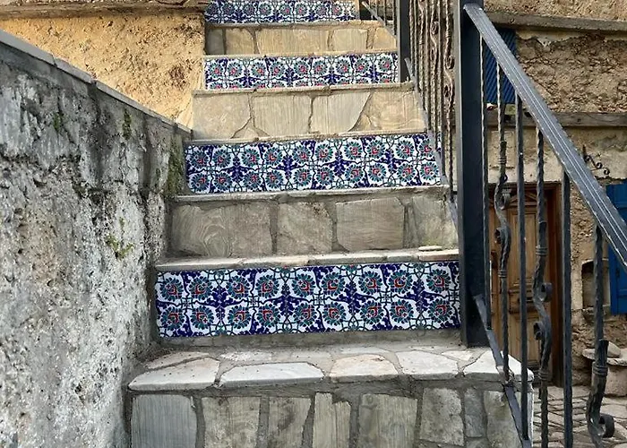 A Historic Stone With Private Garden, Terrace And Private Pool Just For Vila *