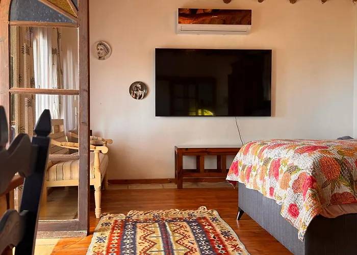 A Historic Stone With Private Garden, Terrace And Private Pool Just For Kerínia