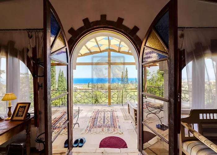 Villa A Historic Stone With Private Garden, Terrace And Private Pool Just For