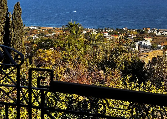 A Historic Stone With Private Garden, Terrace And Private Pool Just For Villa Kerínia