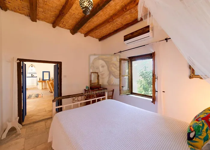 A Historic Stone With Private Garden, Terrace And Private Pool Just For Villa